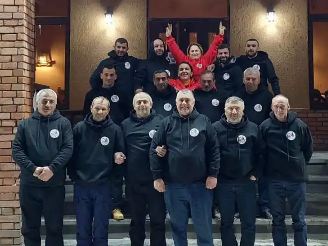 გუდაურმშენის გუნდი